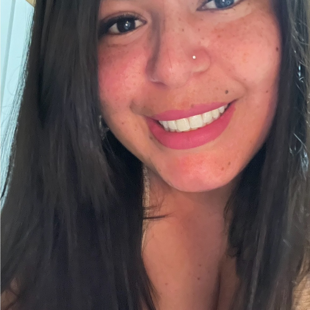 Welcome to my first live! Let’s make some sales…